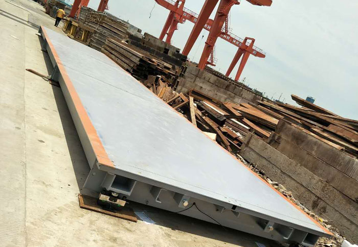 12月05日海峡金岸建造工程向上海地磅厂家采购一批大型地磅秤
