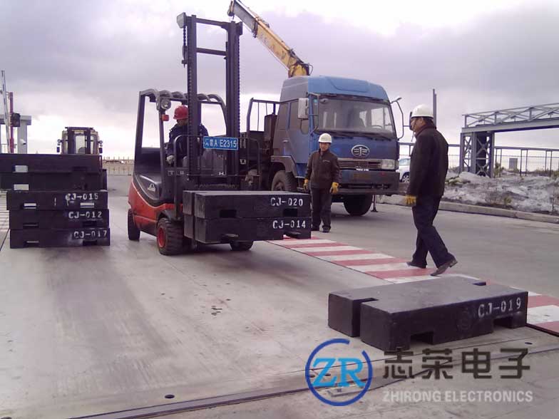 3月3日中标郑州中七盛华建造工程3x20米120吨数字式电子地磅