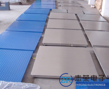5月25日出售2台物流用1.2x1.5米3吨小地磅给广州奥盛建造工程